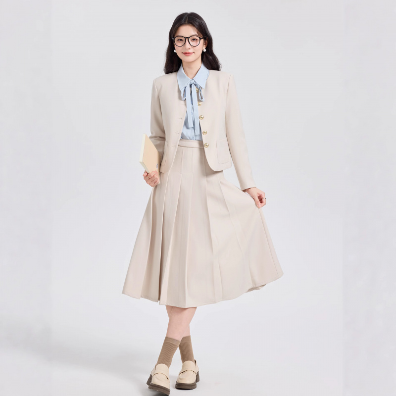 Gray Short Suit Set for Women  - Women Formal Wear For Interview ulasan dan harga