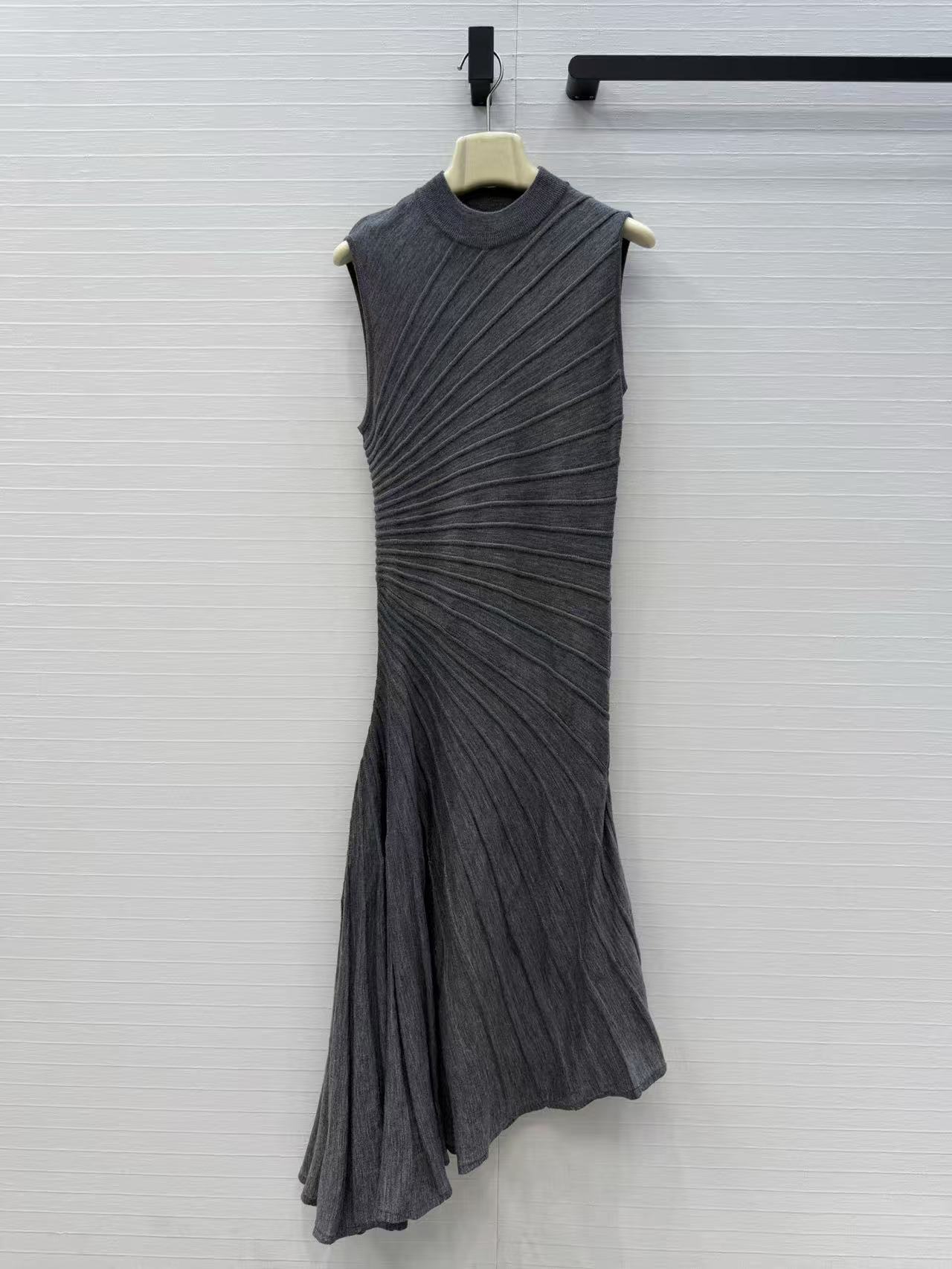 Solid color cool and sophistic - Women Formal Party Wear Dress ulasan dan harga