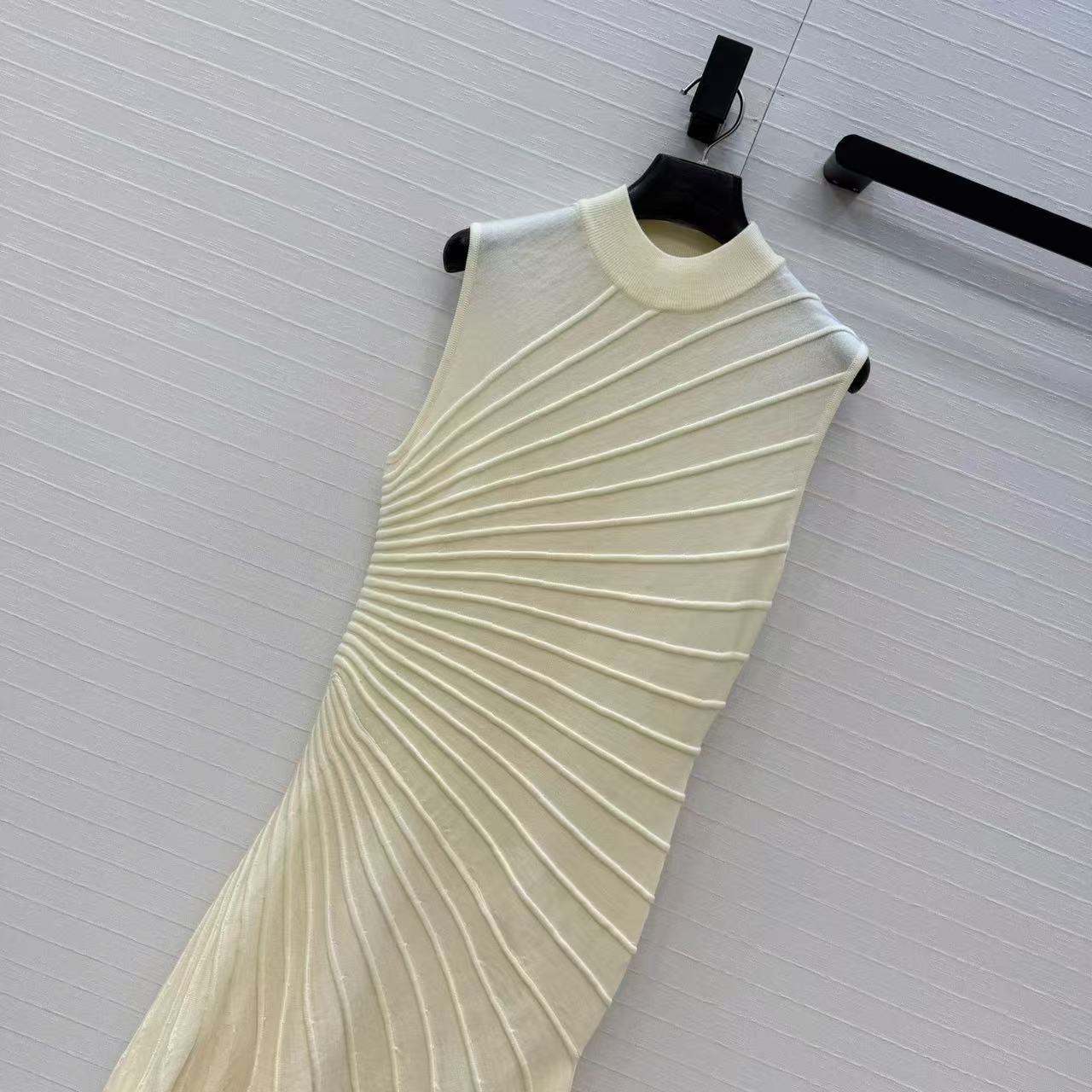 Solid color cool and sophistic - Women Formal Party Wear Dress ulasan dan harga